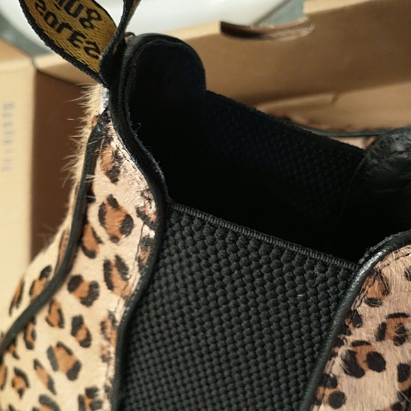 Dr. Martens - Picture 4 of 5